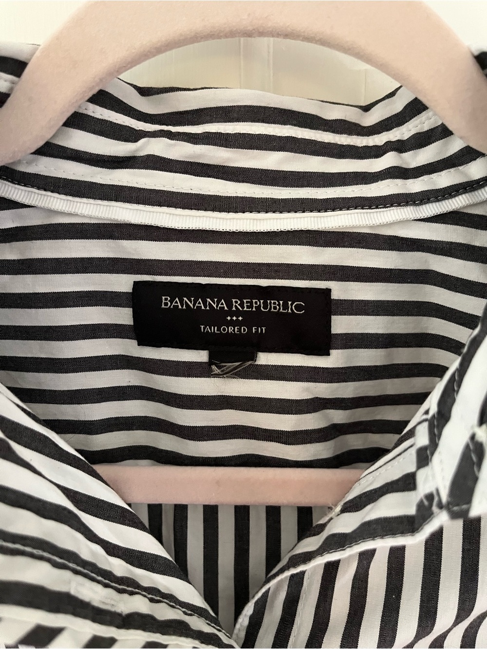🌟Banana Republic Black and White Tailored Button Down Size 8 - Picture 3 of 6